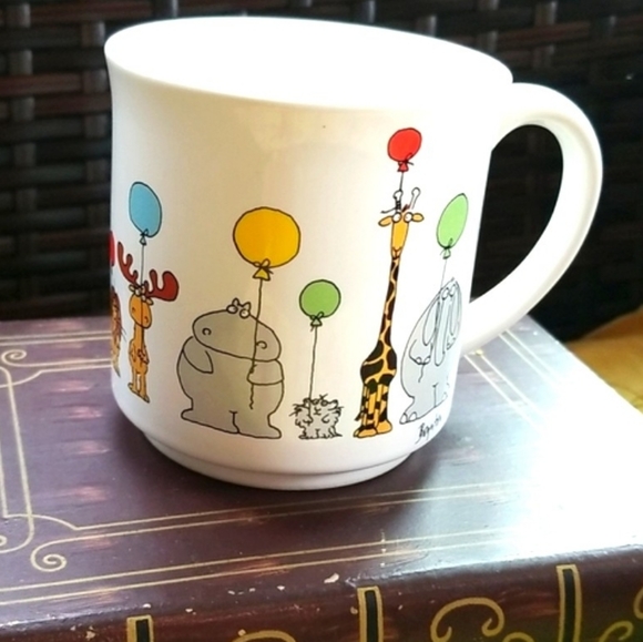 Vtg BROYTON recycled Animal Balloons Birthday Celebration Coffee Ceramic Mug EUC